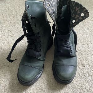Dr Marten boots size 9